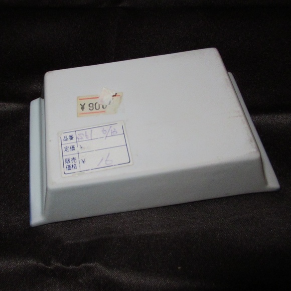 Vintage Japanese rectangular bowl - Picture 5 of 9